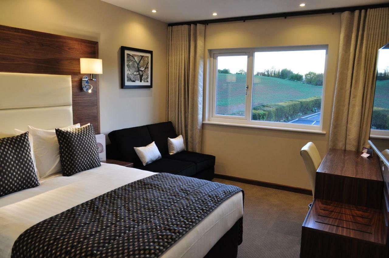 The Devon Hotel Exeter Room photo